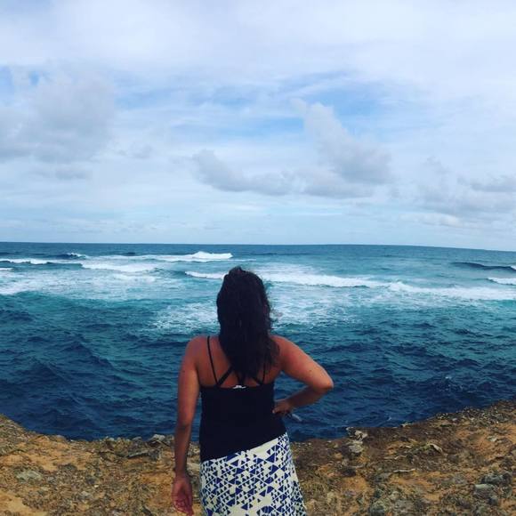 Meet your Posher, Moni - Picture 1 of 1